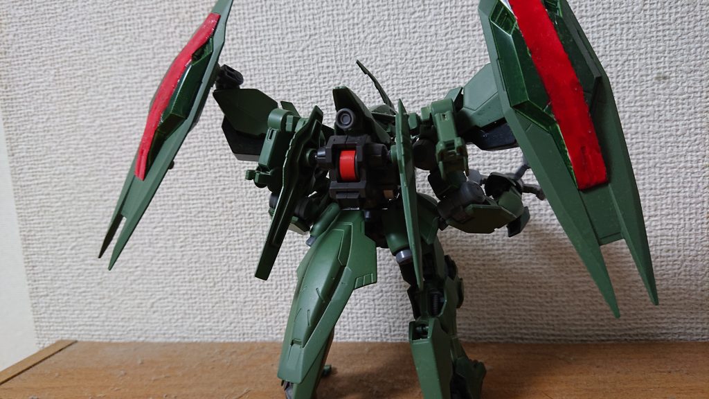 ヴィダールの技術を取り込みツインリアクター化してあります。