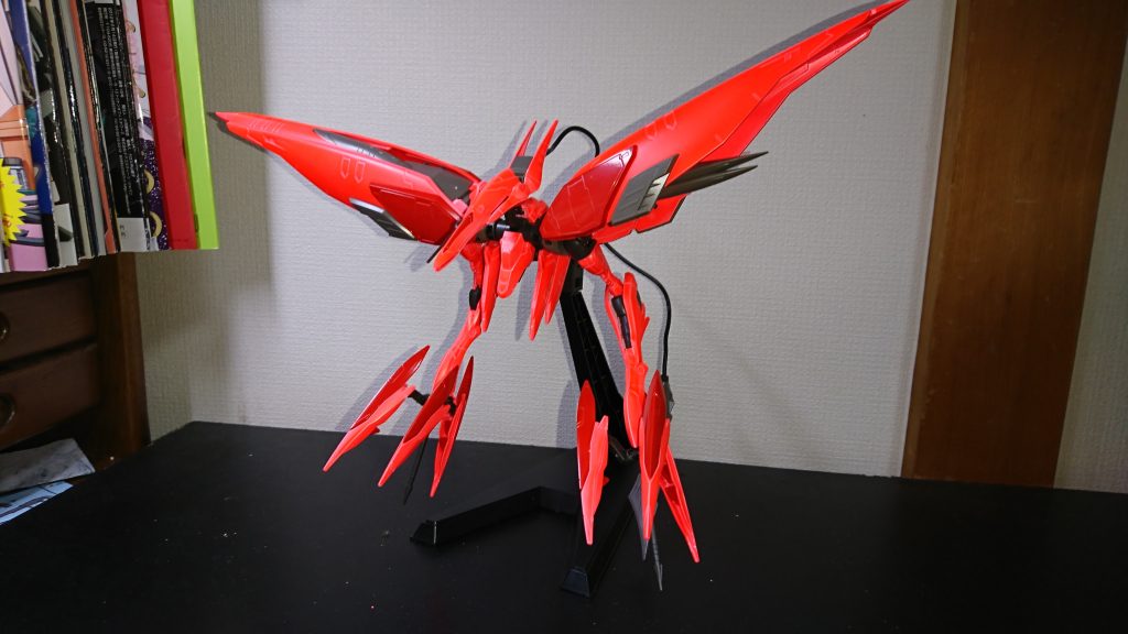 前から　何気に初めて買った大物キットです
MGとかスケール違いは組んだことはあれどMAとか外付け強化パーツみたいなのはなかったので