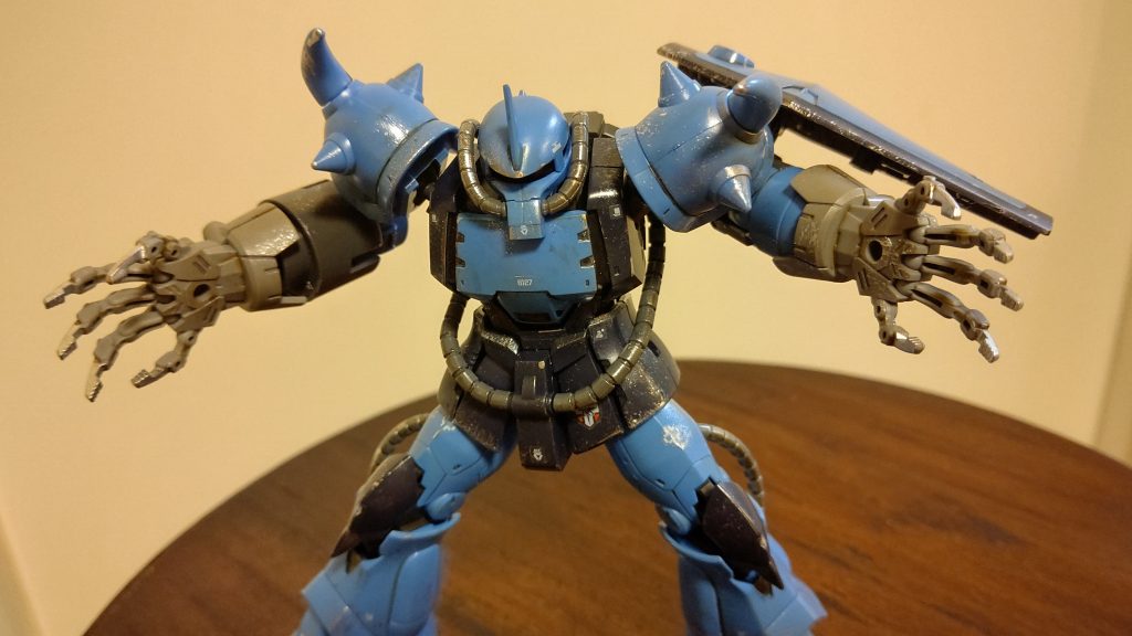 プロトタイプグフに向けて開発された武器は、ヒートロッド、フィンガーバルカンの他に、実はクローが存在していた。