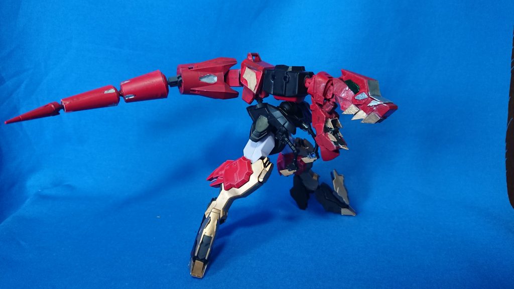 アバレティラノ
テルティウムのランスに可動域仕込みました。プラ板などで頭部の牙を製作