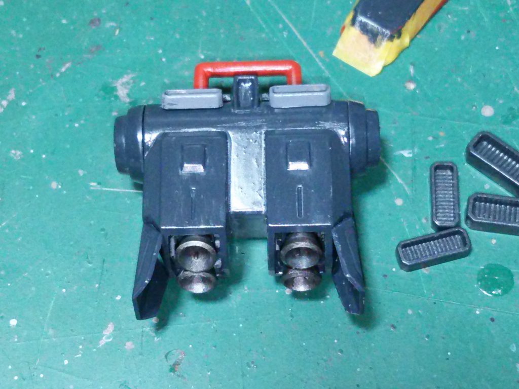 元々０６Rっぽいハイザックを先祖返りさせてます。