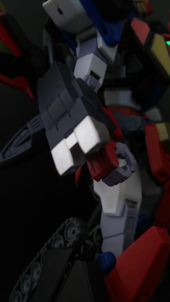 新たなる勇者が今、産声をあげた!