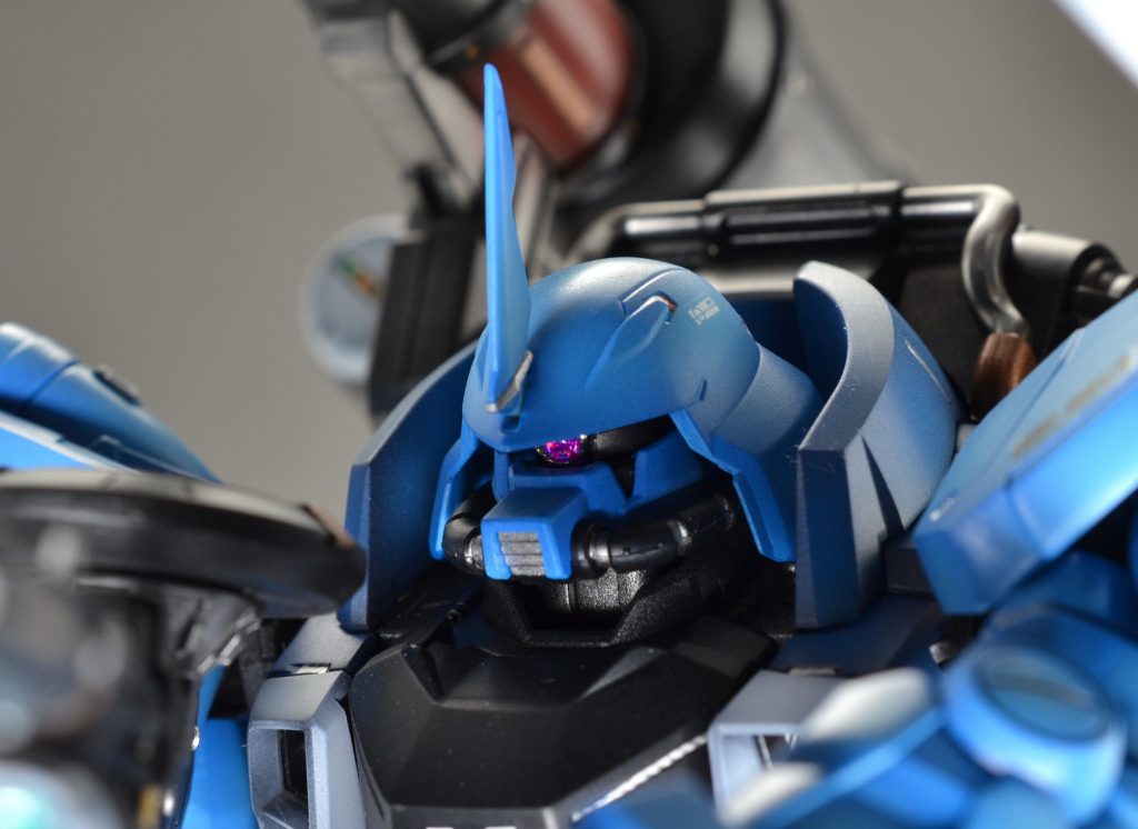 モノアイ、レジンで作りました