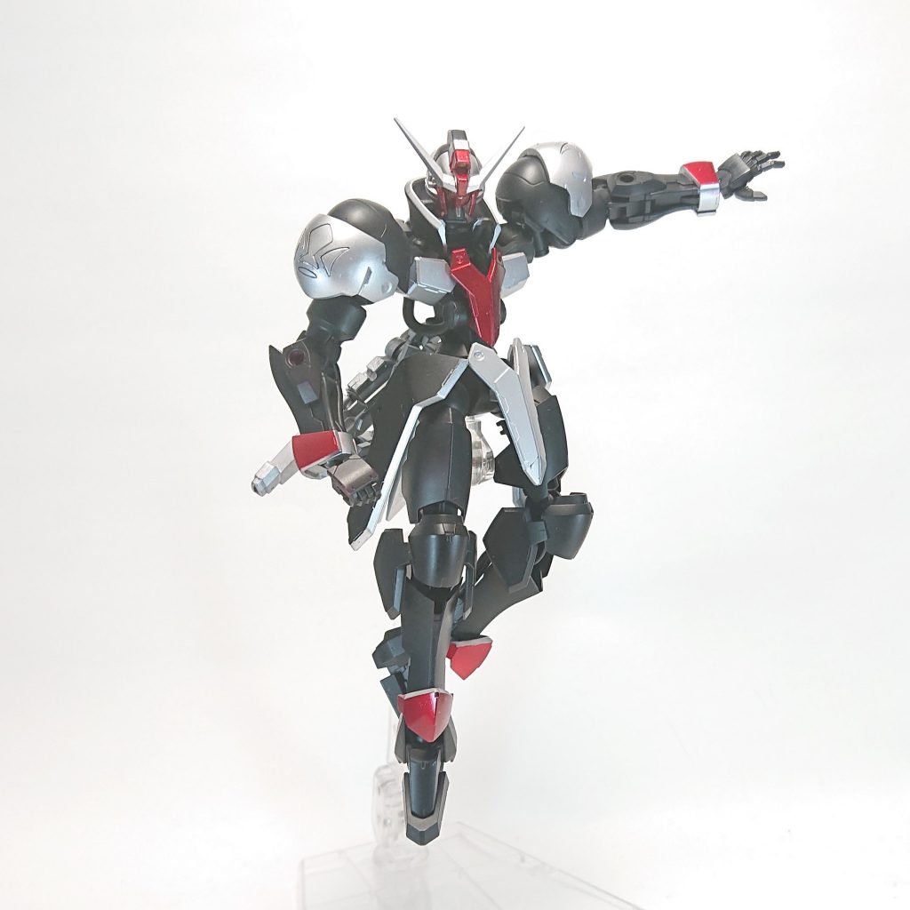 宝石みたいな部分はキャンディ塗装でイメージしてます。