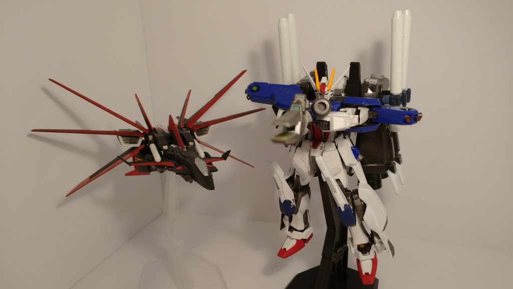 支援戦闘機もオリジナルです。設定はシルエットシステム同様無人です。