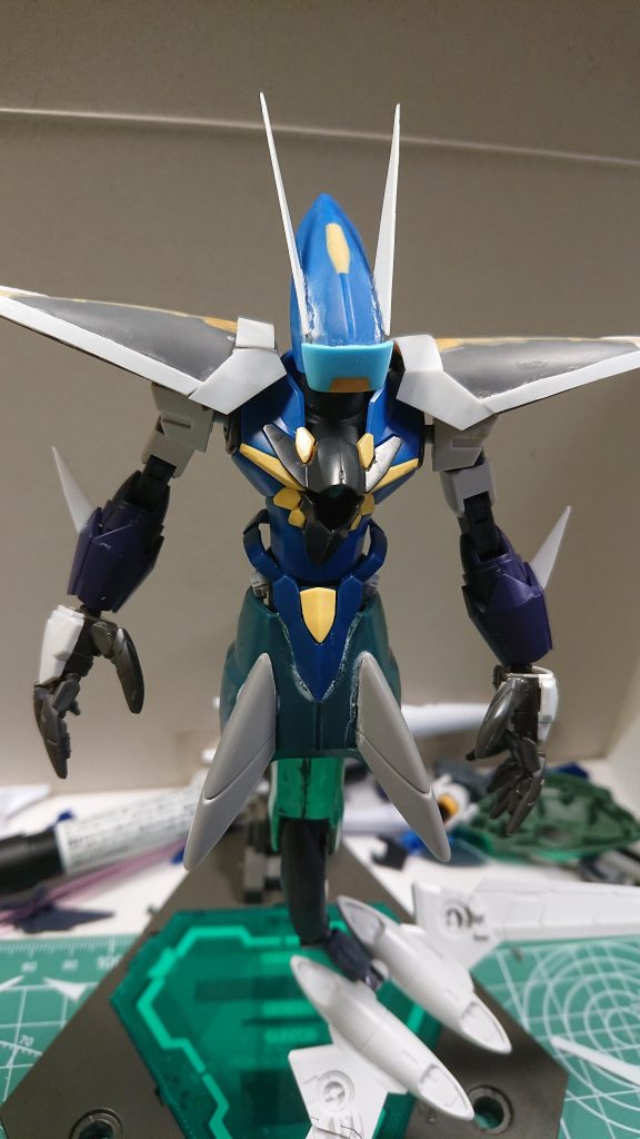 塗装直前
見ての通り、大半のパーツは接着剤でのイモ付けです。