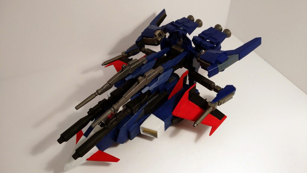 ライトニングブースターMark-Ⅱ装着。
ブースターとビームキャノンを展開して合体します。