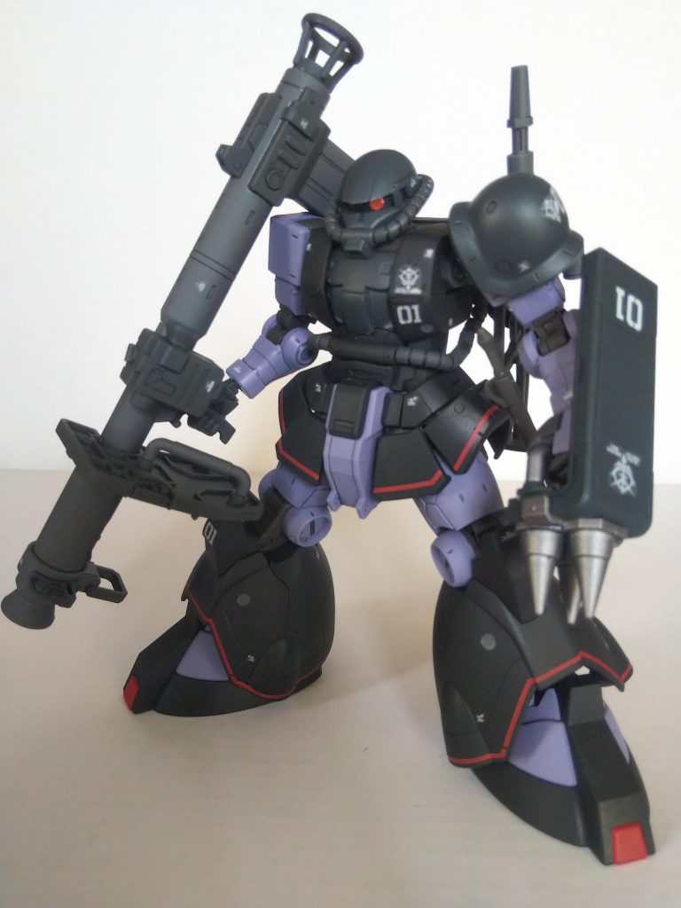 実際は可動範囲がとても広いです。