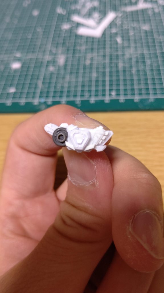 プラ板でフルスクラッチ。