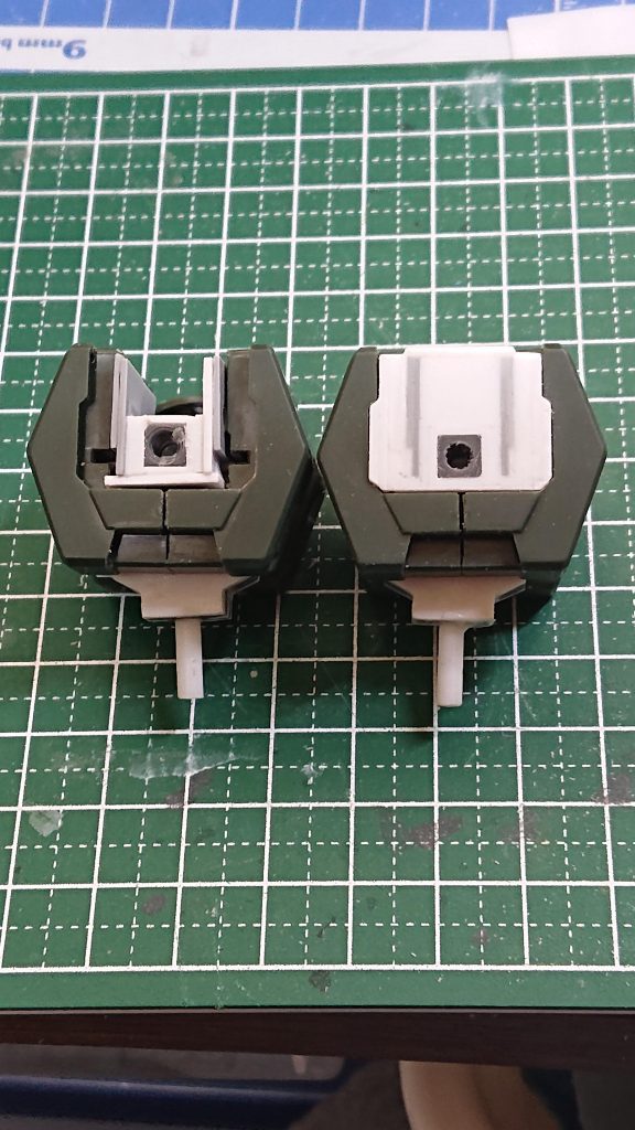 大型パワーアーム接続部分を
ボールジョイントにしていましたが
重さが想像以上だったので3mm軸に変更