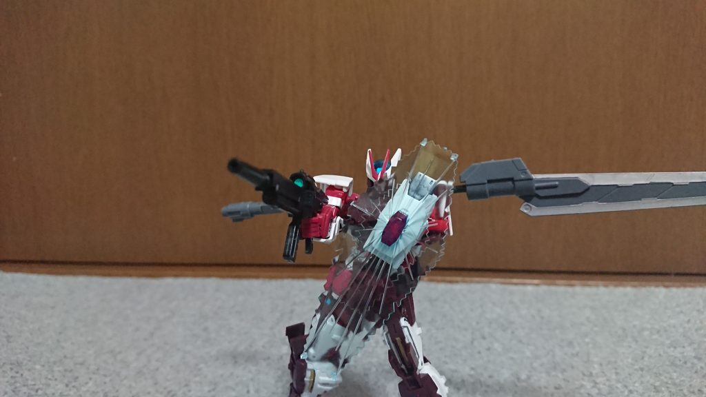 雑にビームシールド付けました