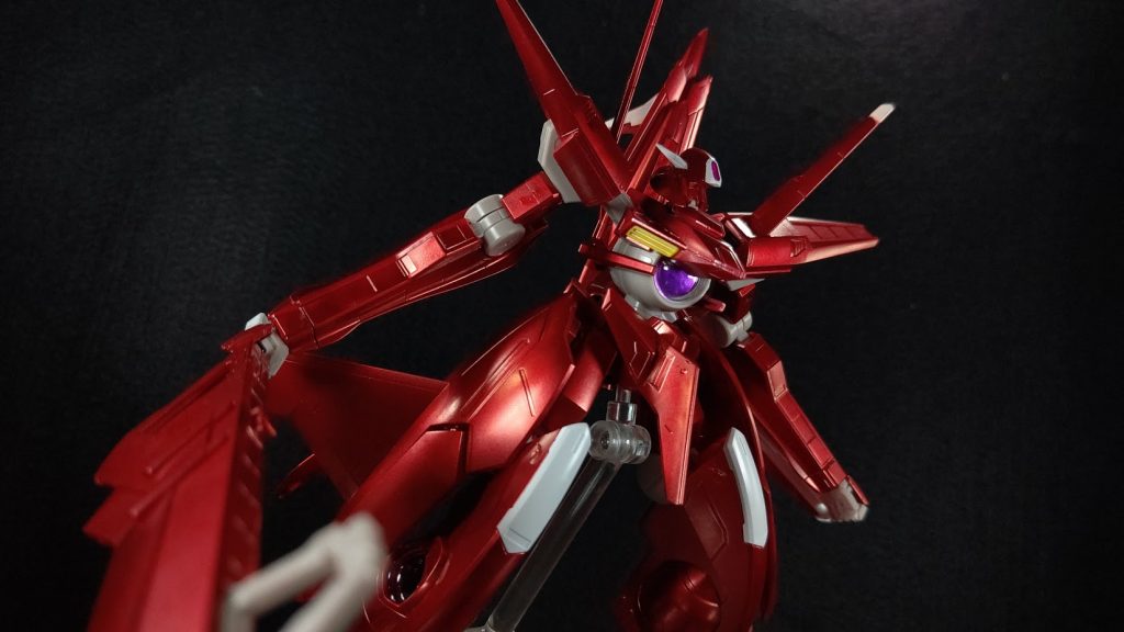 HGアルケーガンダムでした。
やっぱり・・・メタリックカラーはいいですね！！
それとエアブラシは便利ですごい！！
ほぼ一日で作ったガンプラですがエアブラシのテストにしてはすごく満足の行く出来になったと思います！
次ロイヤルメタレッドで塗るなら・・・セイバーガンダムかな？

*ここまで観てくださり本当にありがとうございました！*