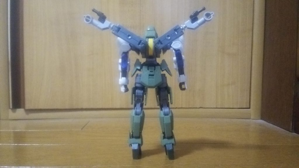 後ろから見るとこんな感じ
パチモクがいい感じ

ちなみに、パチモクは、指パッチン木魚を略したとのことです

塗装完成したら、完成品をアップするのでお楽しみに