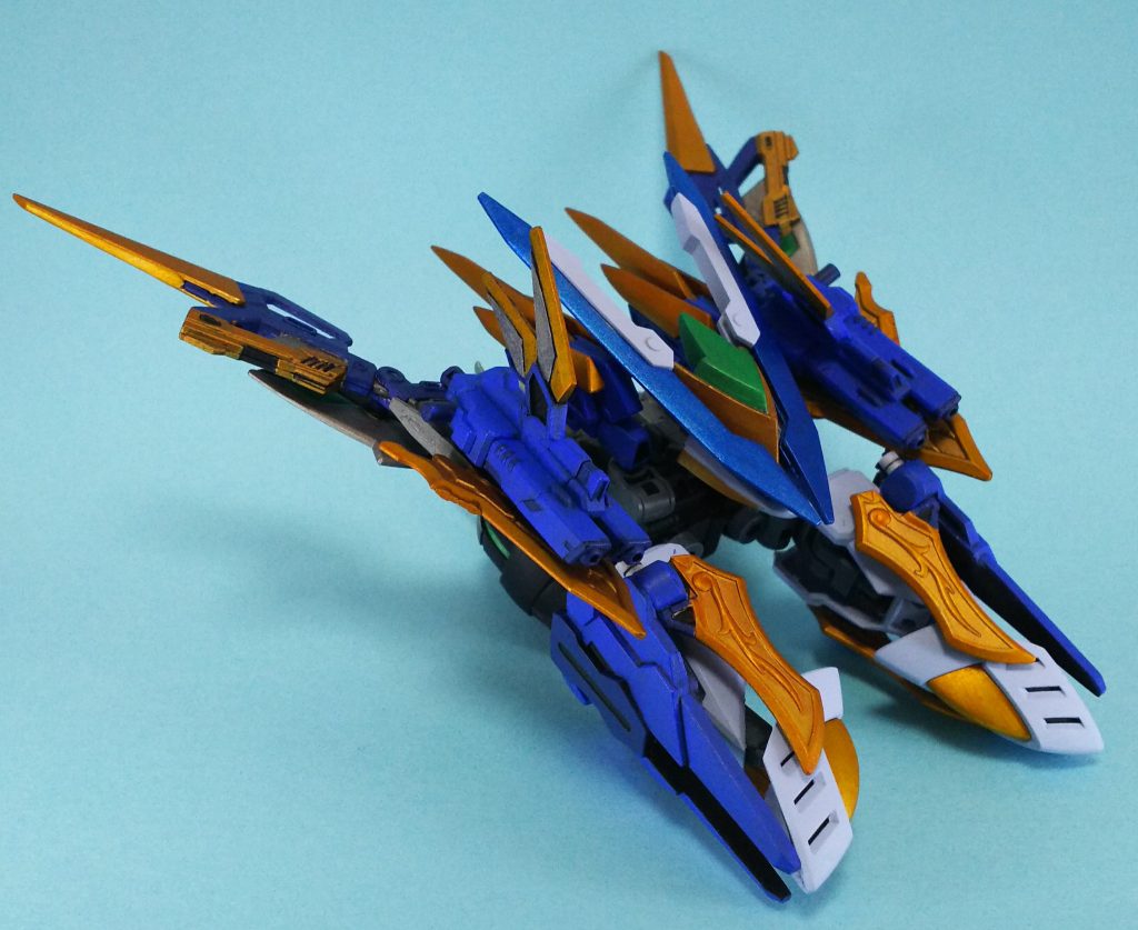 『戦機シーサーペント』
某シューティングゲームの○ック○イパーをモチーフにして
追加武装を機体化しました。
(サーペントテイルとは蛇繋がり)