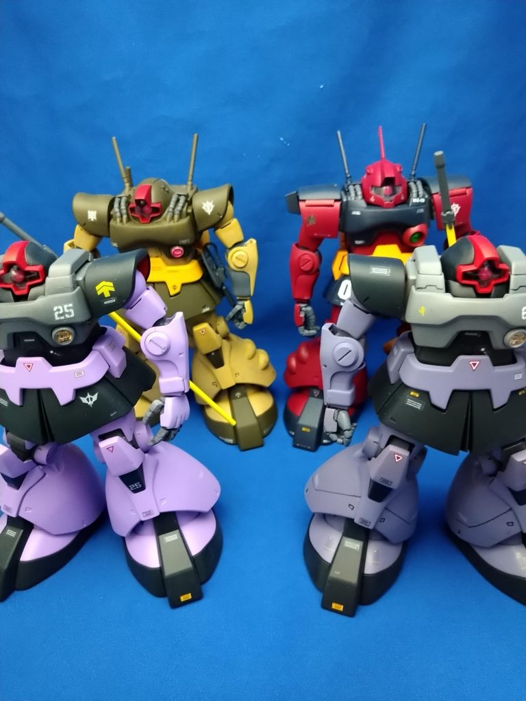 勢揃い。後ろのドワッジは改造パーツ被せた奴です。