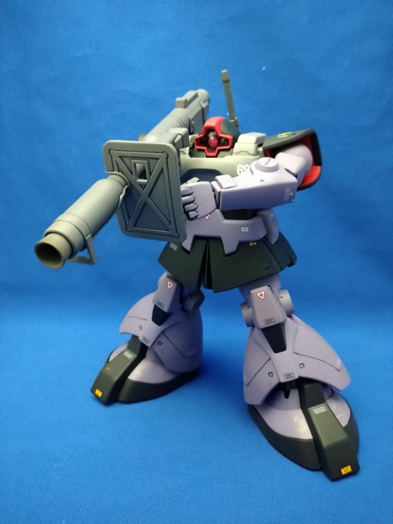 ラケーテンバズ。ドムの武器を