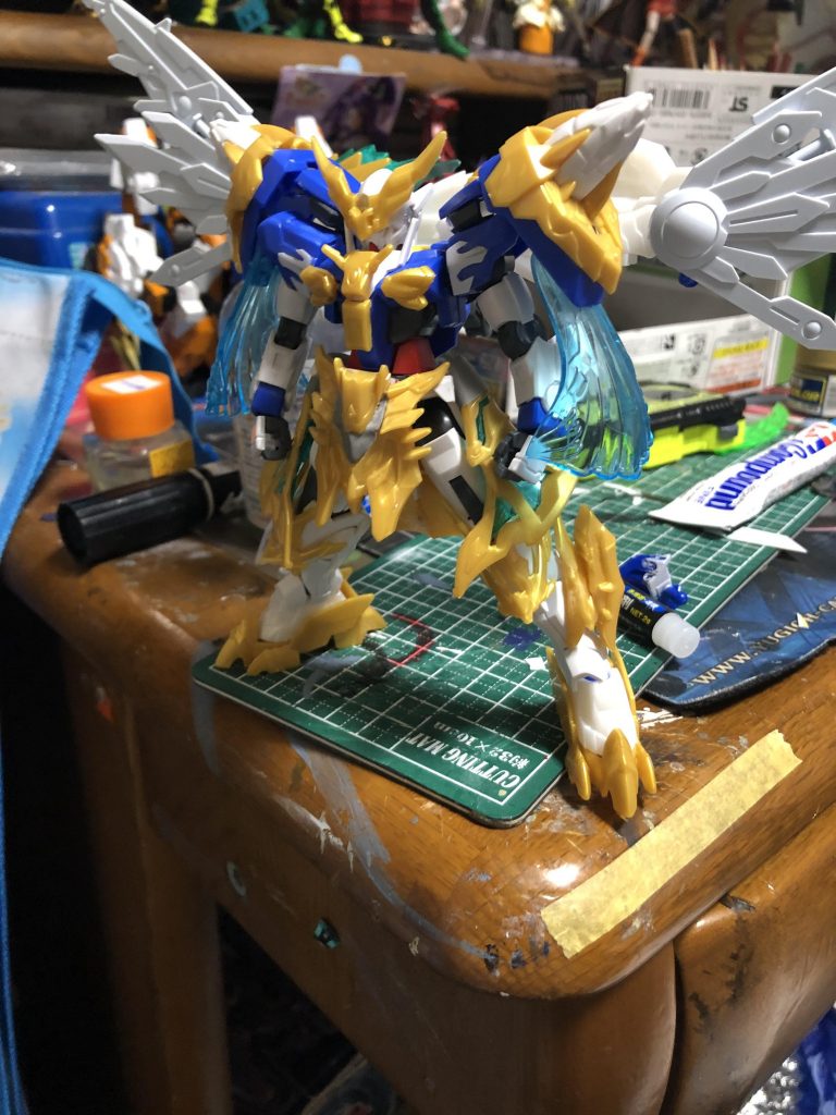 塗装前です。
金がメタリックになったおかげで配色は似てれどイメージは結構変わりましたね。

というかマジで三国創傑伝一般販売して欲しいです……