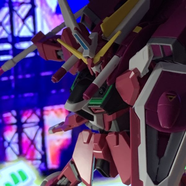 蹴りが似合うMS インフィニットジャスティス