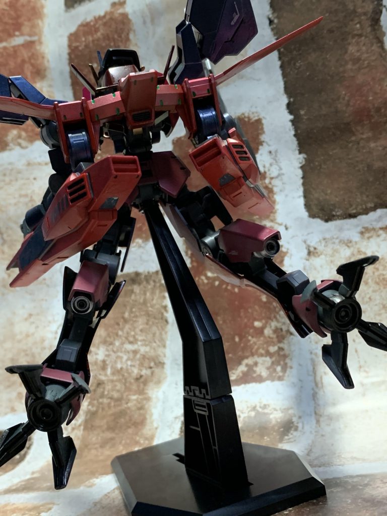 転生して…以下略。
「下品」と悪態をついたあのカラーリングにしたのも、アインが改心したと視覚的にイメージしやすい為。