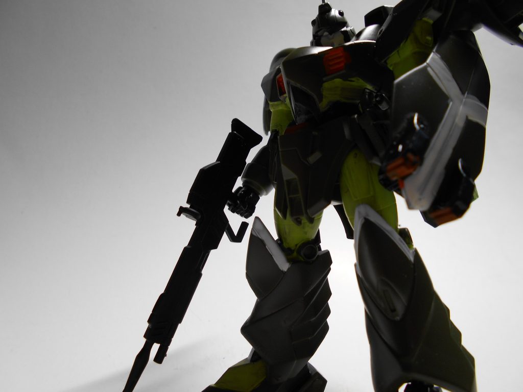 下からのアップでゲイツを撮ってみた