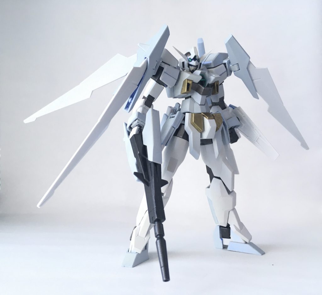 AGE2ピンショット
ガンダムマーカーエアブラシも使用して全て白くしてから、サファイアブルーを使用しました。