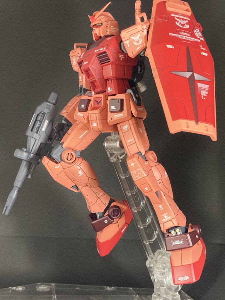HG RX-78 ガンダム スターターセットキャスバル専用カラー–7枚目/制作者：ぽんじゅ