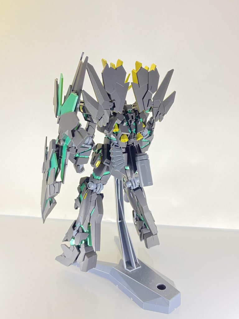 バンシィノルン–3枚目/制作者：JORGE