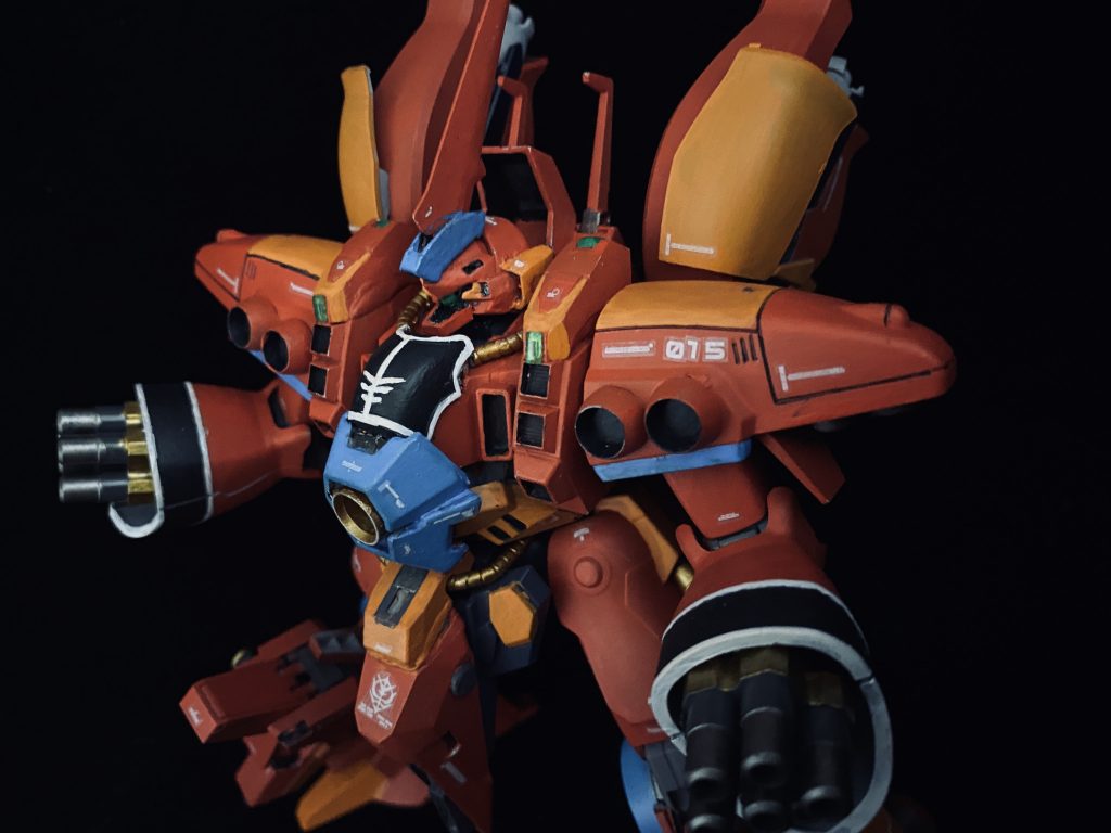 ちょいアップめで、最後に一枚。
全身を筆塗りで仕上げて、適当にデカールを貼って完成。
ちょい粗めですが、なかなか楽しかったです。
最後まで見ていただきありがとうございました!