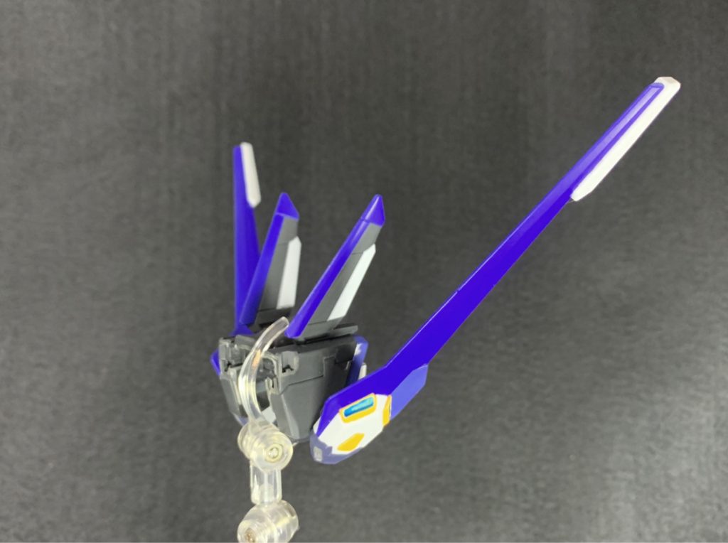 バックパック単体で。ベースはインパルスのフォースシルエットです。

以下アクションポーズです。