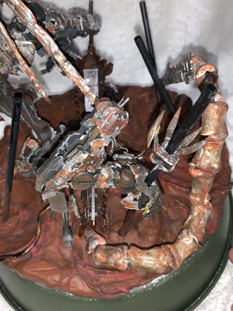 生え変わる前の通常の腕は

ダインスレイブで撃ち抜かれてます