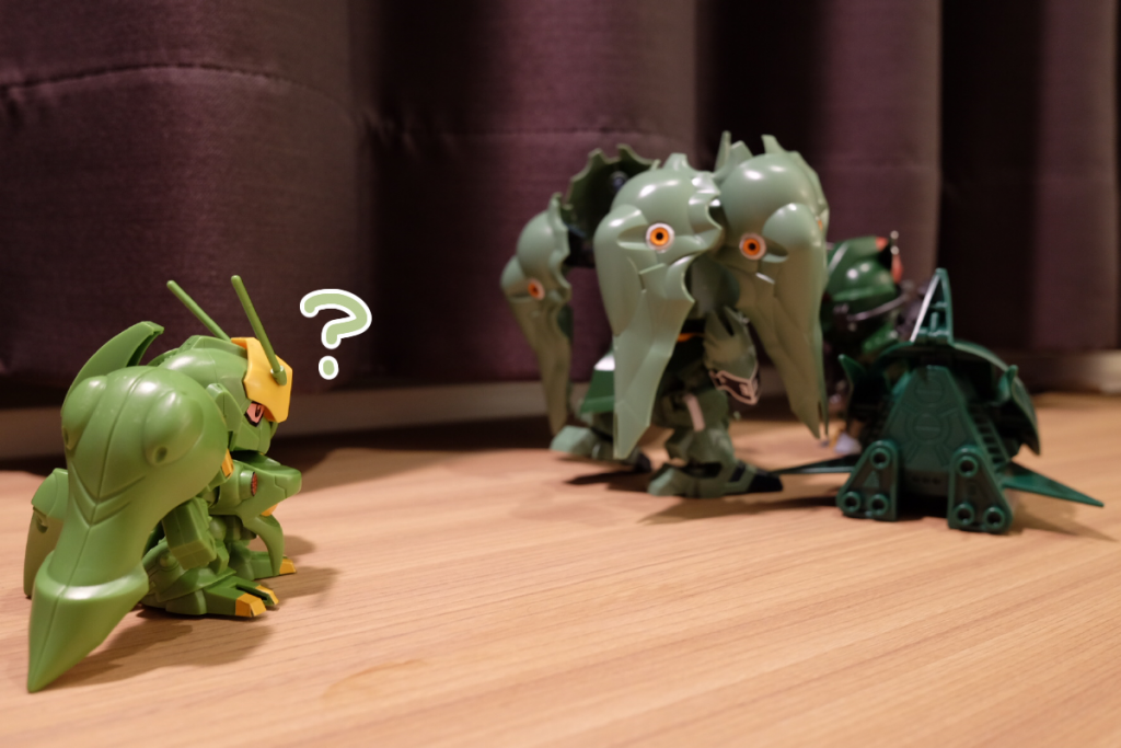 クィン:(……なんで、あの機体と一緒にいるのかしら?)