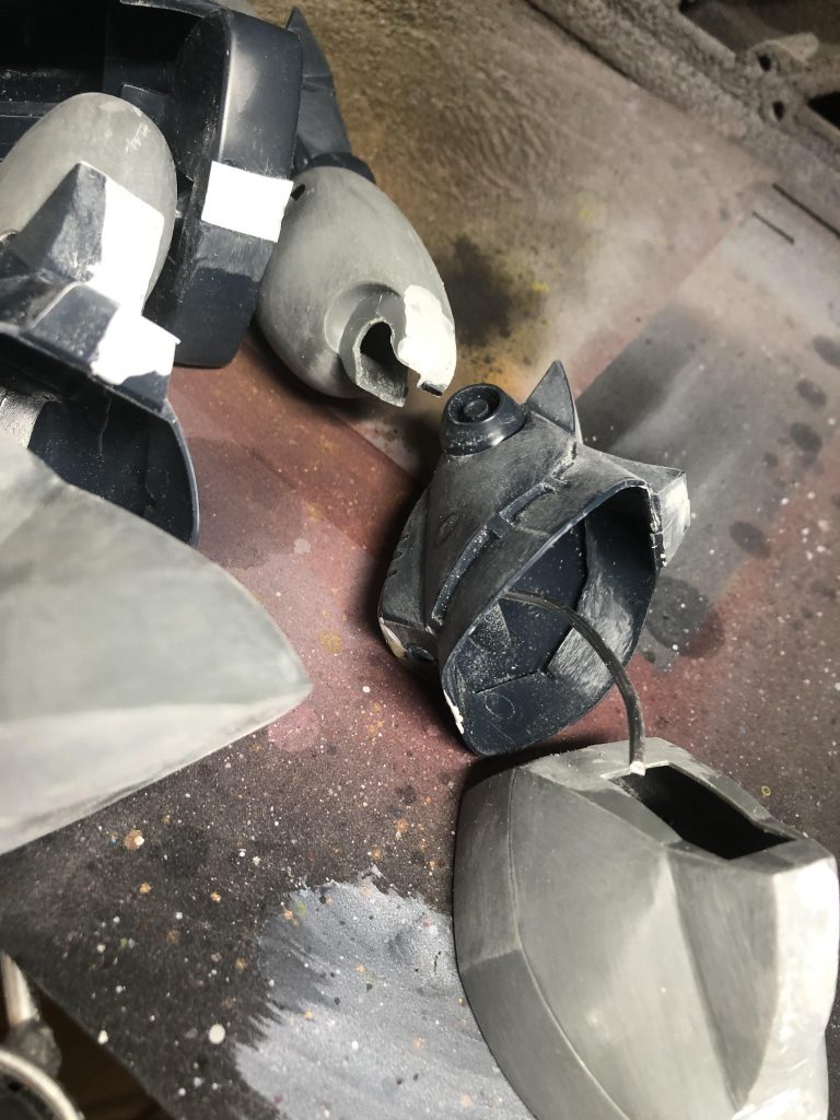 足のアルミ線接続