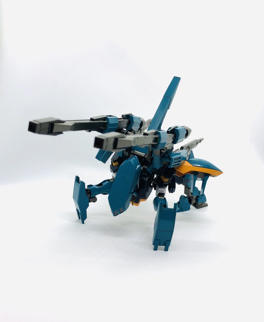 砲撃モードにも変形可能