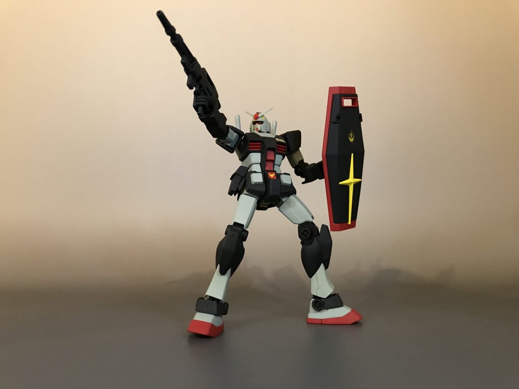 生涯で初めて作ったガンダムです。