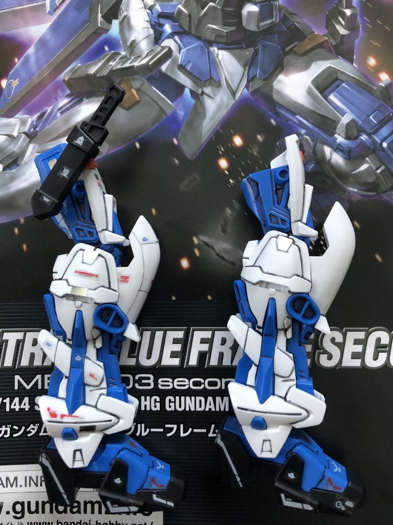 足の筋彫り×デカールの有無による差