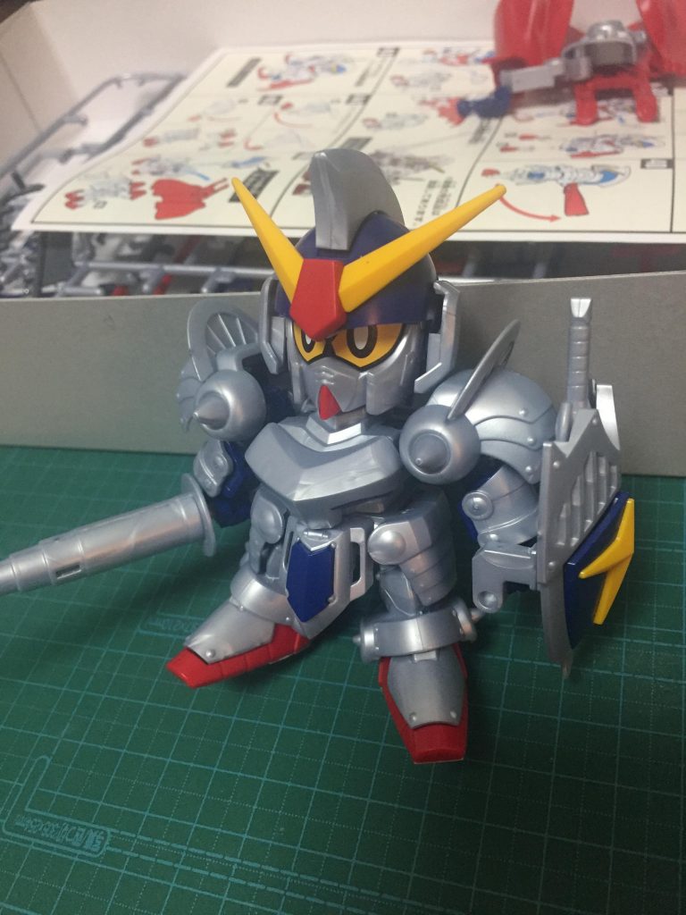 次は筆塗りで武者ガンダムを！！