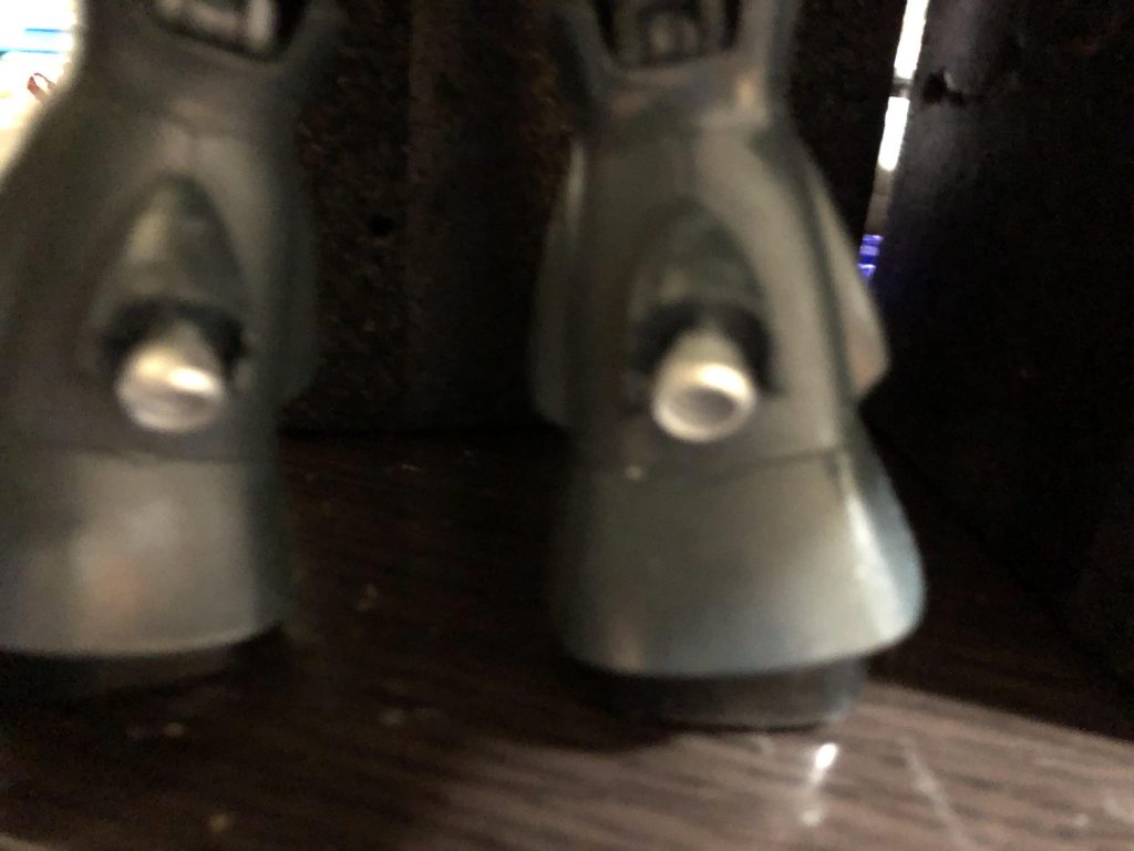 機動力向上の為バーニアを追加。