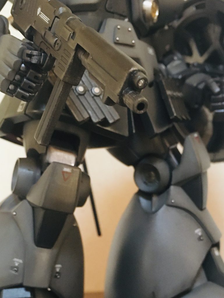 マシンガンの照準器にはGEMドーム(クリア)を埋め込み。
完全に自己満足の世界。