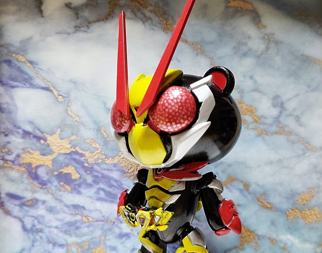 複眼は手書きです。