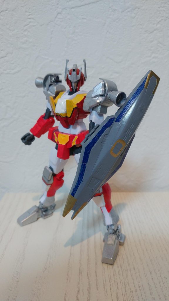 盾のパイルガードはシャイニングブレイクのシールドで作っています