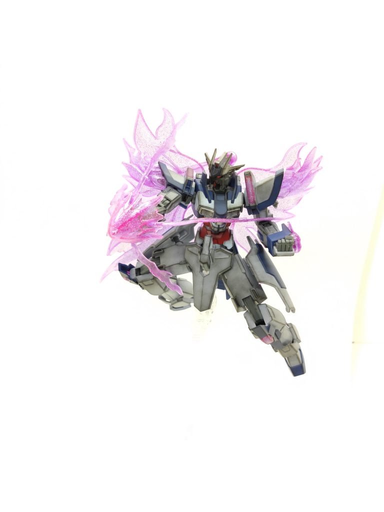 ディナイアルガンダム–5枚目/制作者：かえる