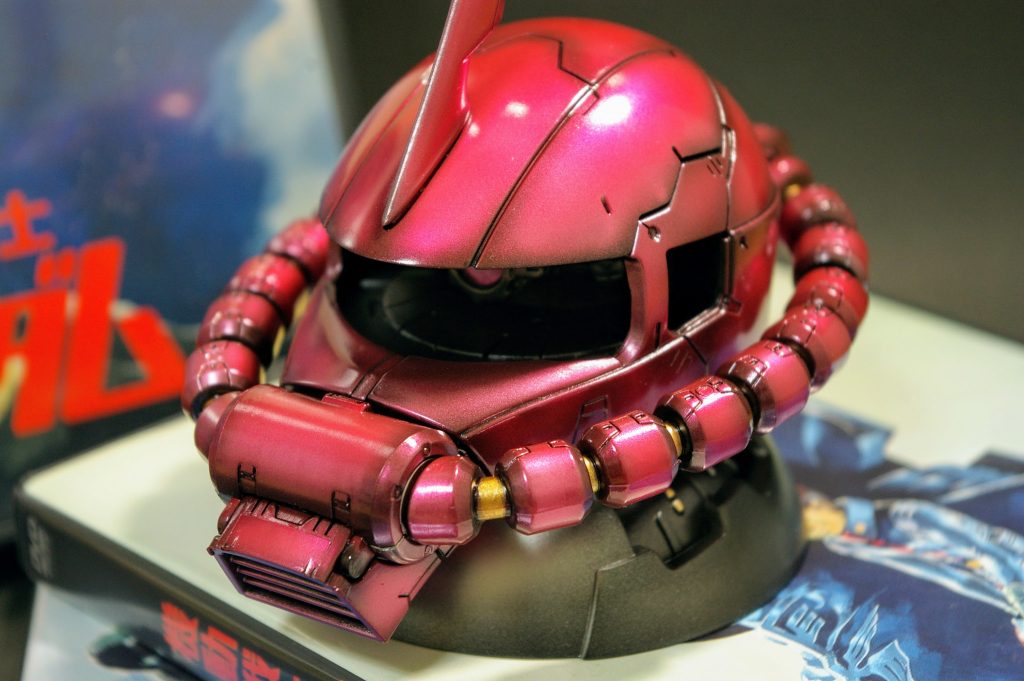 当初は以前投稿した[クリーミーメタリック調ハロ](https://gumpla.jp/other/441287)のようにクリーミー感を出そうとしたんですが、ホワイトの量が少なかったようで、キャンディー塗装になりました。