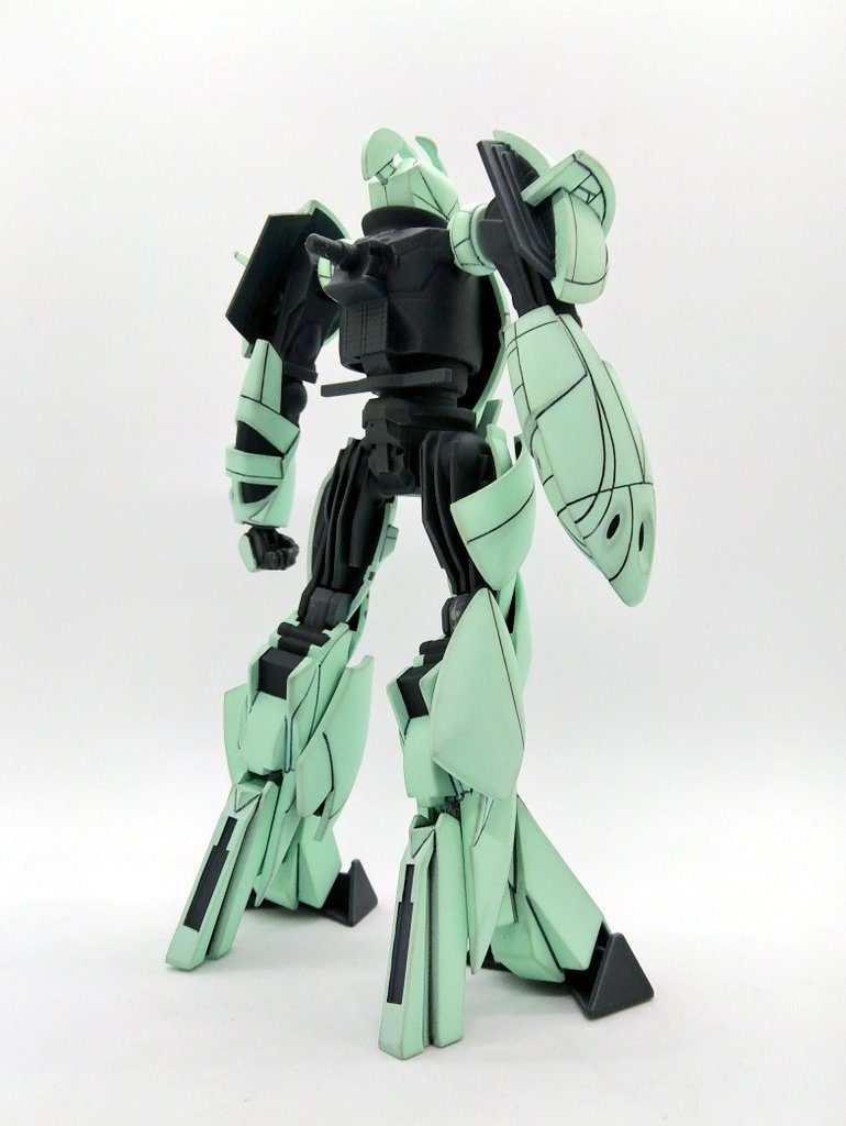 「素」の状態。意外とターンAに似てて驚く。