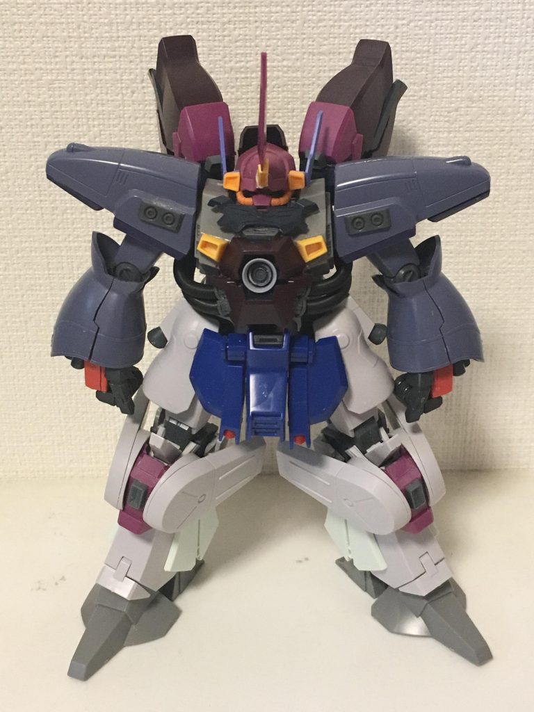 ＜ミキシングレシピ・前＞
キットさえ揃えれば、誰でもミキシングでゲーマルクをつくることができます！

・頭部：イフリートシュナイド、ローゼンズール（角）
・胴体～脚部：シルヴァ・バレト
・胸部：ローゼンズール（盾・エングレービング）
・腕　：ドライセン（袖付）
・手首：ゾゴック
・フロントスカート：ゼク・アイン
・膝（紫パーツ）：ローゼンズール
・ふくらはぎ（白パーツ）：ＺＺ

なお、頭部の黄色はＨＧＵＣニューの肩のダクト、胸部の黄色はＨＧＵＣ・ＺＺのコアファイターのパーツ。
その他、グレーのパーツはコトブキヤのＭＳＧです。