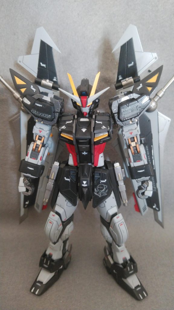 一番の難点はアドバンスドジョイントがABSのため、プライマーを吹き付けて軽くスターブライトアイアンを吹いて終わりです