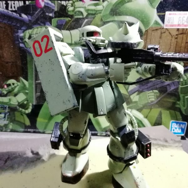 HGザク（汚し+デカール）