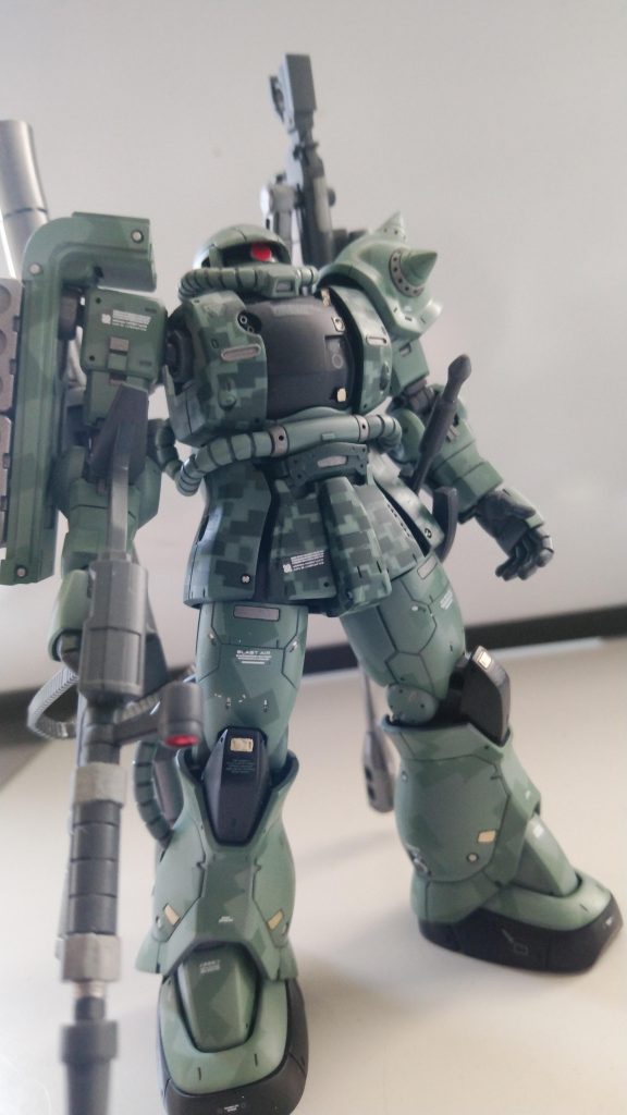 各種センサー、モノアイはメタリックシールでキラッと♪