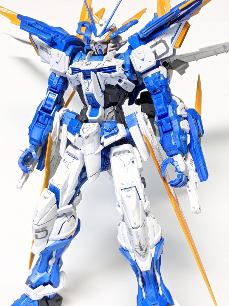 今回もエッジの手直しやディテールアップとスジボリメインです。