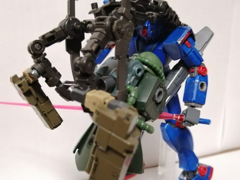 情報を聞き出したらビームサーベルでコックピットを焼く。

以上がtortureの名を冠した所以である。