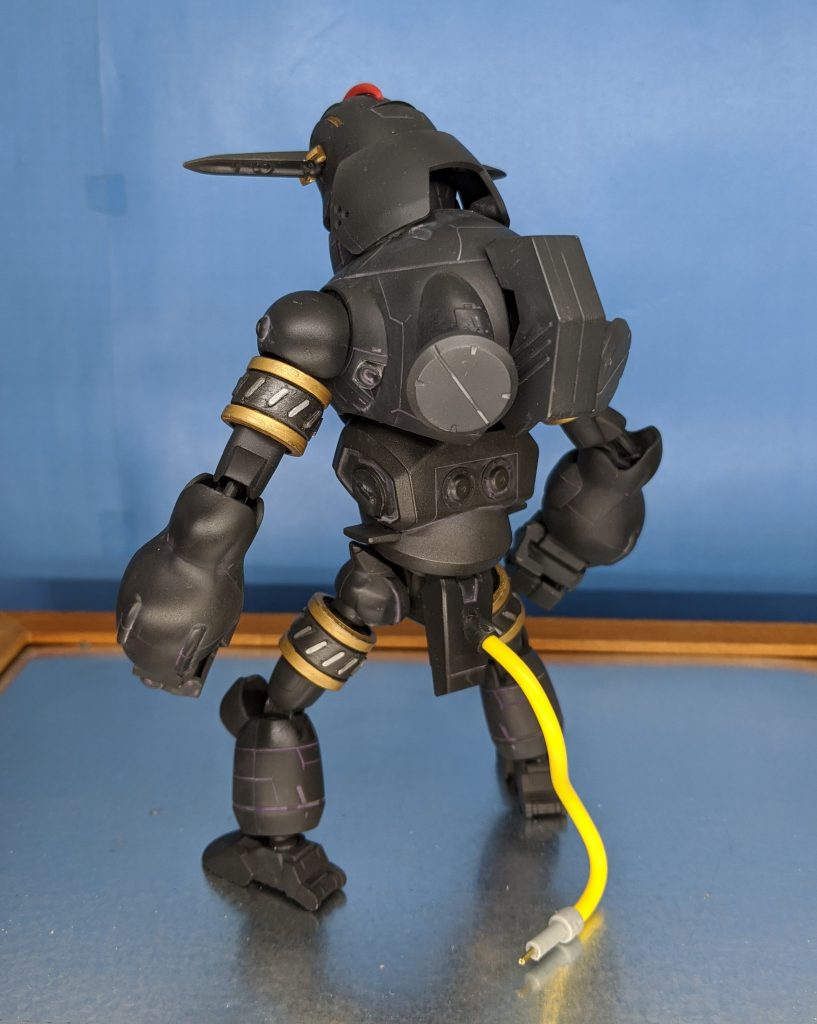 尻尾のケーブルから充電
オックスは電気で動いてます!